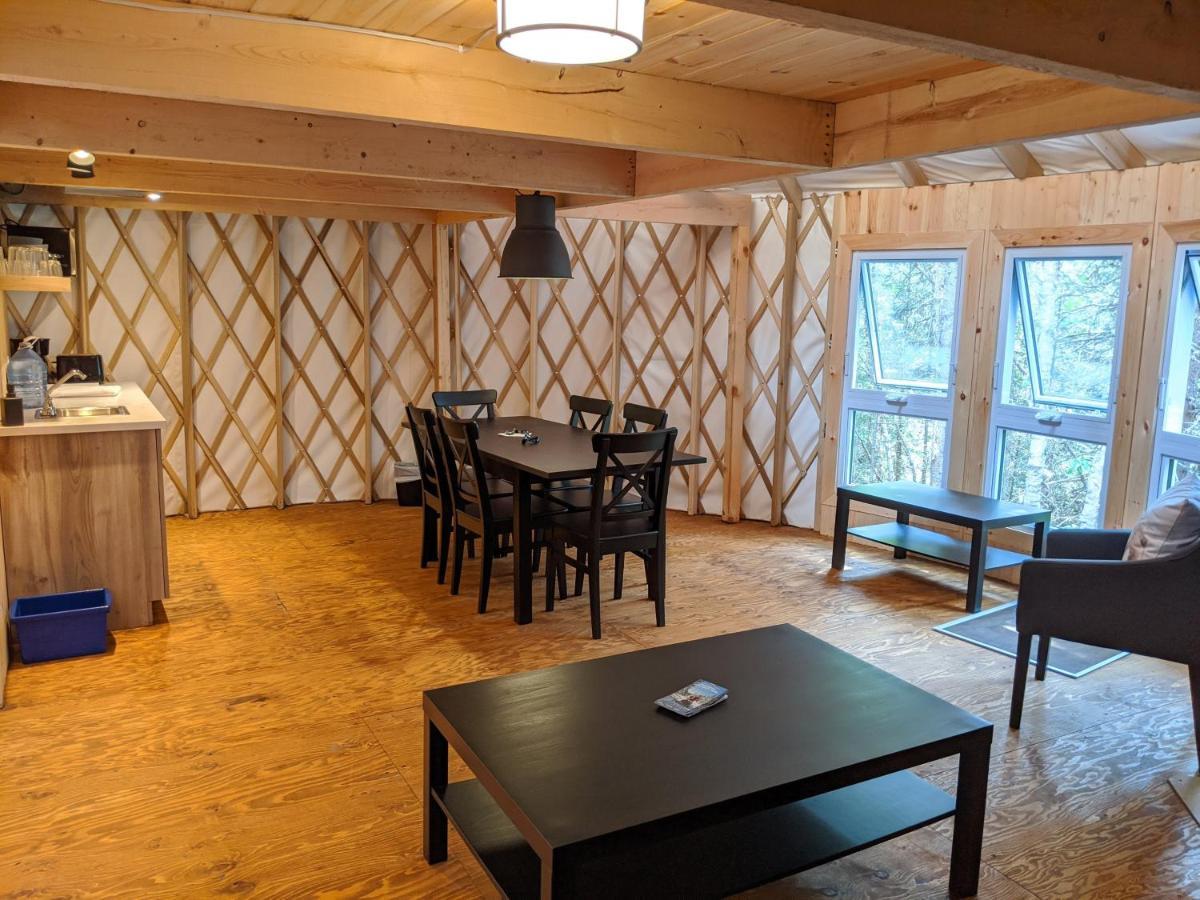 Imago Village Saint-David-de-Falardeau Ngoại thất bức ảnh