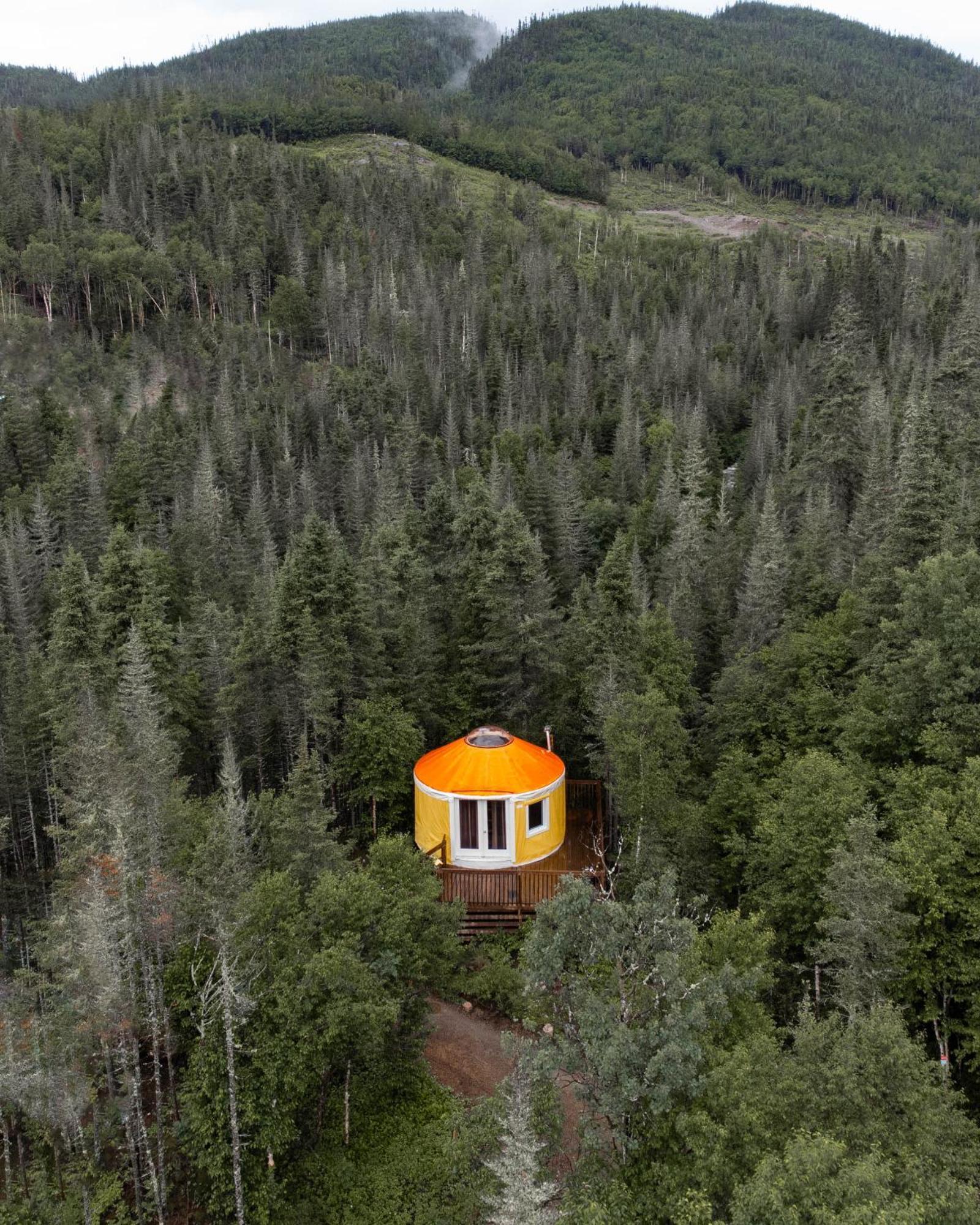 Imago Village Saint-David-de-Falardeau Ngoại thất bức ảnh
